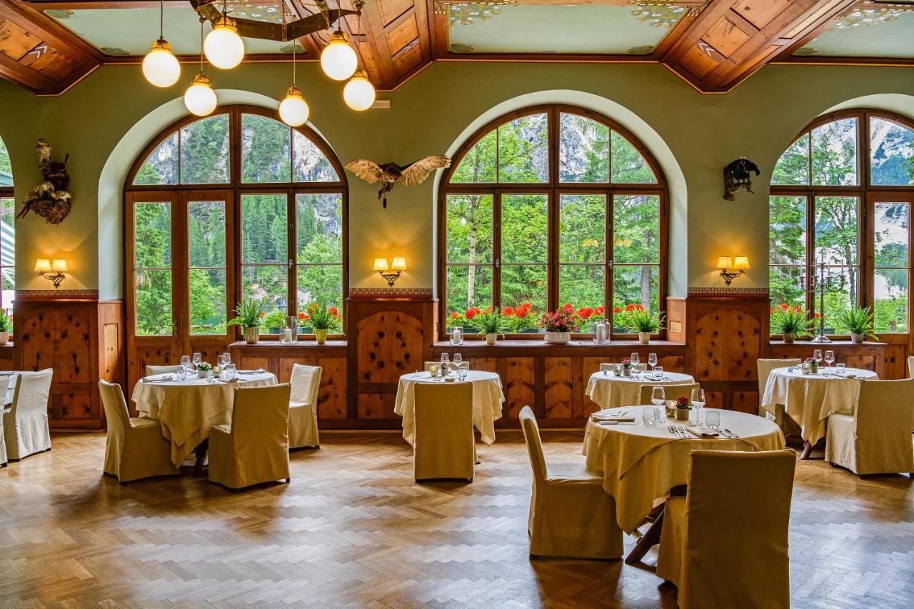 Hotel Lago Di Braies Braies  Ngoại thất bức ảnh