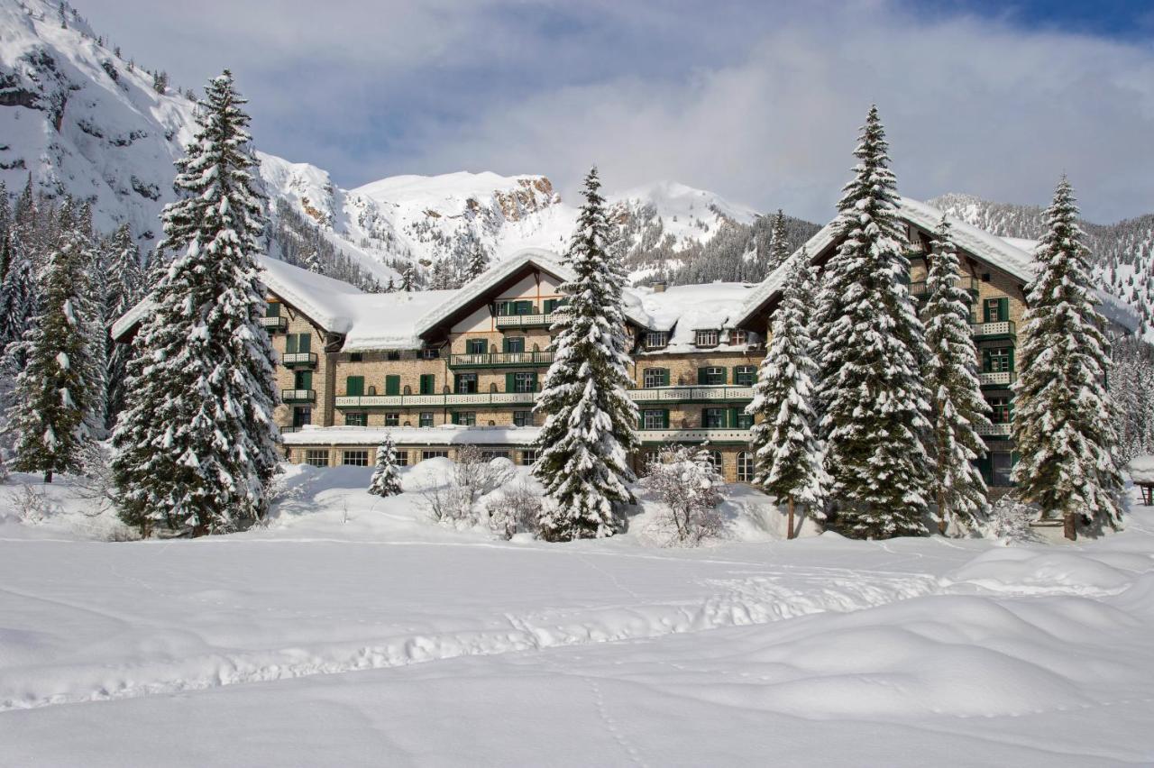 Hotel Lago Di Braies Braies  Ngoại thất bức ảnh
